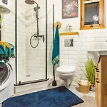 Semesterbostad Ostoja - Na Kaszubach, Sauna, Balia-jacuzzi, Plac Zabaw, Tyrolka , Dwa Boiska, Miejsce Na Ognisko, Grill Gazowy Lemany (Kartuzy)
