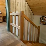 Ostoja - Na Kaszubach, Sauna, Balia-jacuzzi, Plac Zabaw, Tyrolka , Dwa Boiska, Miejsce Na Ognisko, Grill Gazowy *