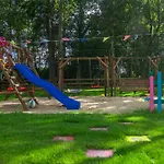 Ostoja - Na Kaszubach, Sauna, Balia-jacuzzi, Plac Zabaw, Tyrolka , Dwa Boiska, Miejsce Na Ognisko, Grill Gazowy