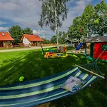 Ostoja - Na Kaszubach, Sauna, Balia-jacuzzi, Plac Zabaw, Tyrolka , Dwa Boiska, Miejsce Na Ognisko, Grill Gazowy *