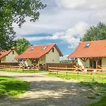 Semesterbostad Ostoja - Na Kaszubach, Sauna, Balia-jacuzzi, Plac Zabaw, Tyrolka , Dwa Boiska, Miejsce Na Ognisko, Grill Gazowy Lemany (Kartuzy)