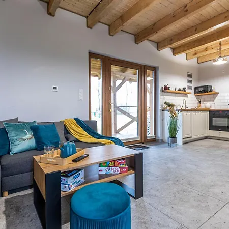 別荘 Ostoja - Na Kaszubach, Sauna, Balia-jacuzzi, Plac Zabaw, Tyrolka , Dwa Boiska, Miejsce Na Ognisko, Grill Gazowy *