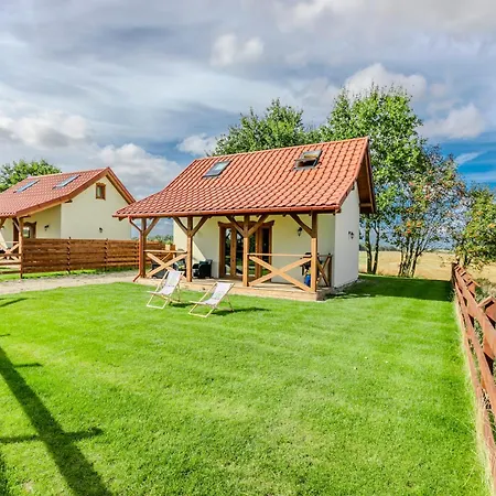 Holiday home Ostoja - Na Kaszubach, Sauna, Balia-jacuzzi, Plac Zabaw, Tyrolka , Dwa Boiska, Miejsce Na Ognisko, Grill Gazowy Lemany