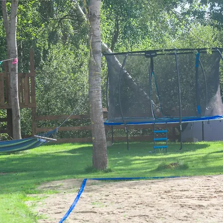 Ostoja - Na Kaszubach, Sauna, Balia-jacuzzi, Plac Zabaw, Tyrolka , Dwa Boiska, Miejsce Na Ognisko, Grill Gazowy *