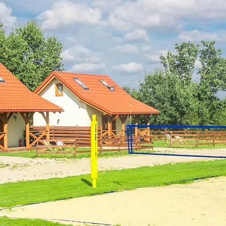 Ostoja - Na Kaszubach, Sauna, Balia-jacuzzi, Plac Zabaw, Tyrolka , Dwa Boiska, Miejsce Na Ognisko, Grill Gazowy בית נופש