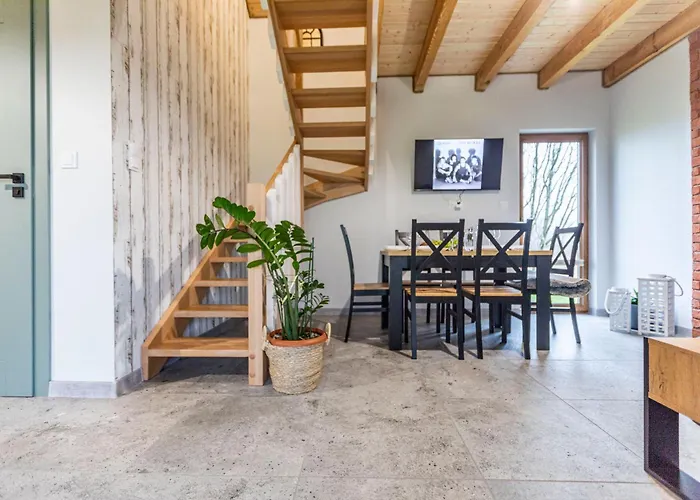 Дом отдыха Ostoja - Na Kaszubach, Sauna, Balia-jacuzzi, Plac Zabaw, Tyrolka , Dwa Boiska, Miejsce Na Ognisko, Grill Gazowy