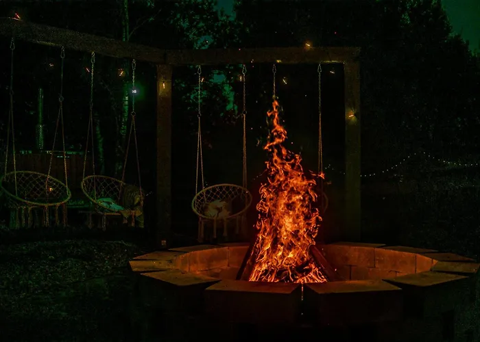 Ostoja - Na Kaszubach, Sauna, Balia-jacuzzi, Plac Zabaw, Tyrolka , Dwa Boiska, Miejsce Na Ognisko, Grill Gazowy Дом отдыха Lemany (Kartuzy)