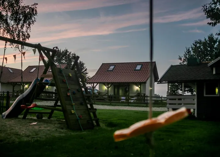 Ostoja - Na Kaszubach, Sauna, Balia-jacuzzi, Plac Zabaw, Tyrolka , Dwa Boiska, Miejsce Na Ognisko, Grill Gazowy Дом отдыха