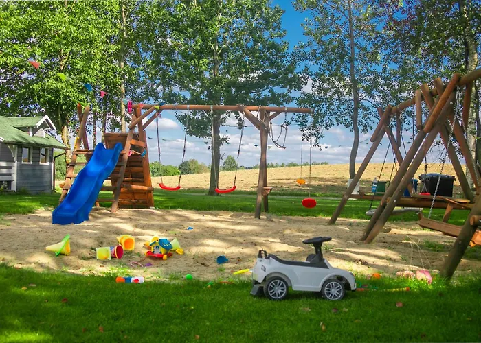 Ostoja - Na Kaszubach, Sauna, Balia-jacuzzi, Plac Zabaw, Tyrolka , Dwa Boiska, Miejsce Na Ognisko, Grill Gazowy Дом отдыха Lemany (Kartuzy)