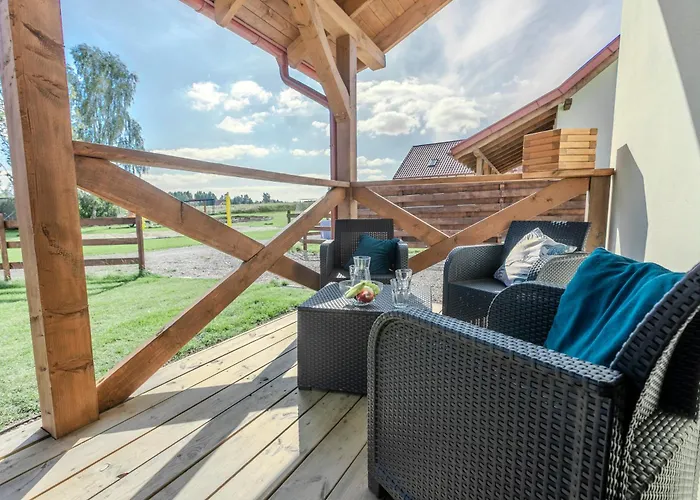 Дом отдыха Ostoja - Na Kaszubach, Sauna, Balia-jacuzzi, Plac Zabaw, Tyrolka , Dwa Boiska, Miejsce Na Ognisko, Grill Gazowy *