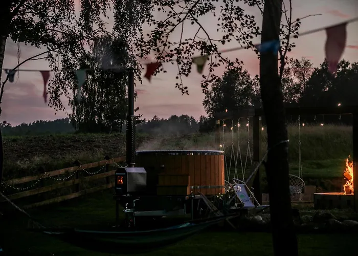 Дом отдыха Ostoja - Na Kaszubach, Sauna, Balia-jacuzzi, Plac Zabaw, Tyrolka , Dwa Boiska, Miejsce Na Ognisko, Grill Gazowy Lemany (Kartuzy)