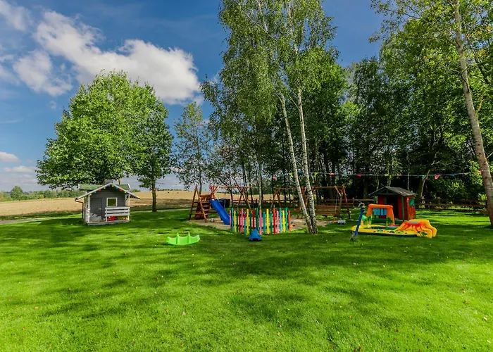 Ostoja - Na Kaszubach, Sauna, Balia-jacuzzi, Plac Zabaw, Tyrolka , Dwa Boiska, Miejsce Na Ognisko, Grill Gazowy Дом отдыха